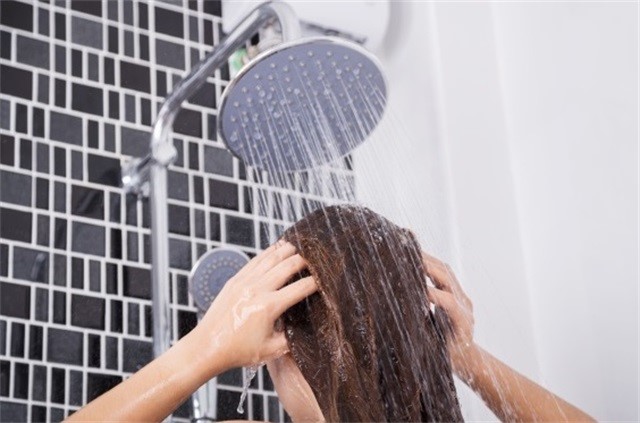 腦梗、洗澡、淋浴、洗頭-康興醫(yī)療器械官網(wǎng)