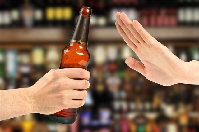 高血壓、喝酒、飲酒-康興醫(yī)療器械官網(wǎng)